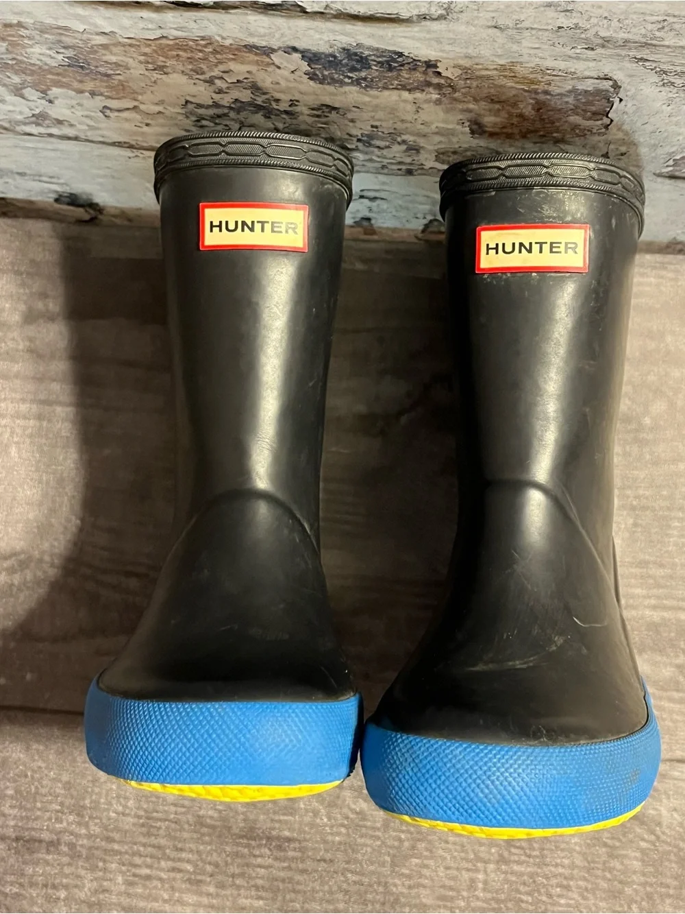 Hunter kids navy with blue classic rain boots  * size 10